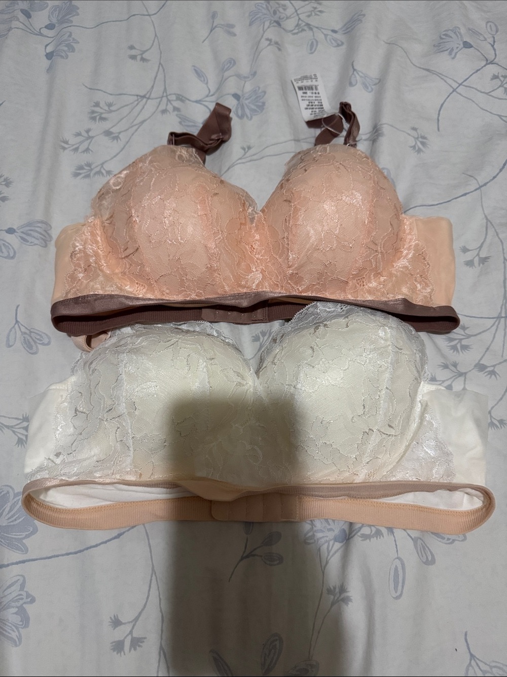 Women 2pc Lace Nursing Bra (Size: 36C)